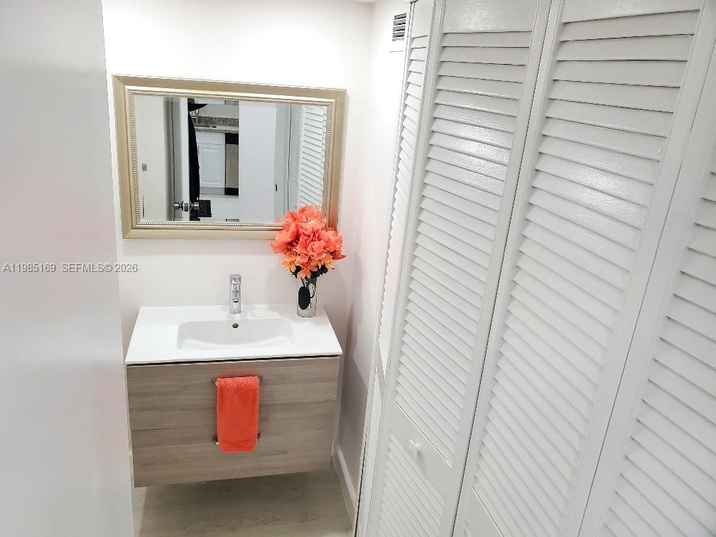 DEL PRADO CONDO - Residential Lease