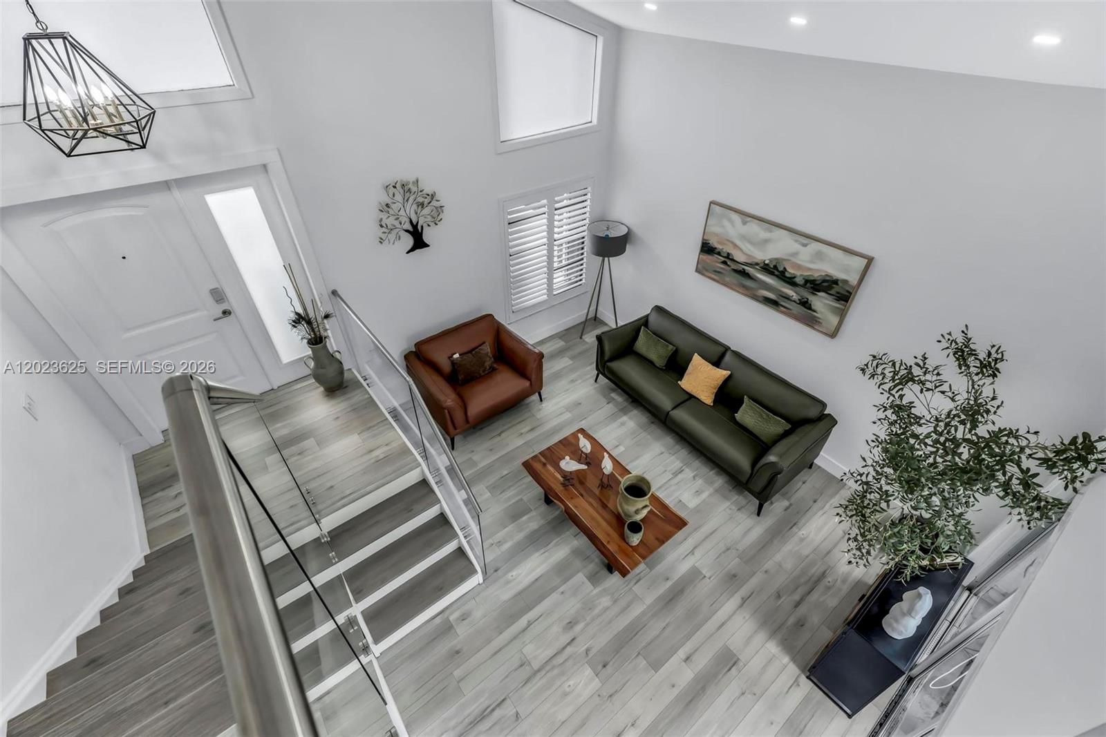 SHADYWOOD VILLAS - Residential