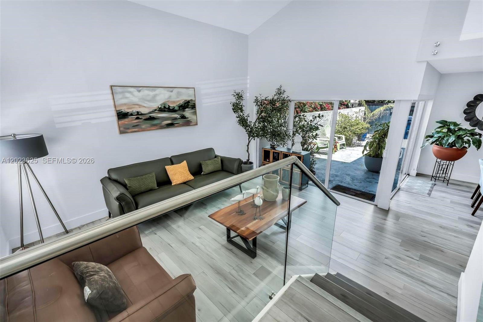 SHADYWOOD VILLAS - Residential