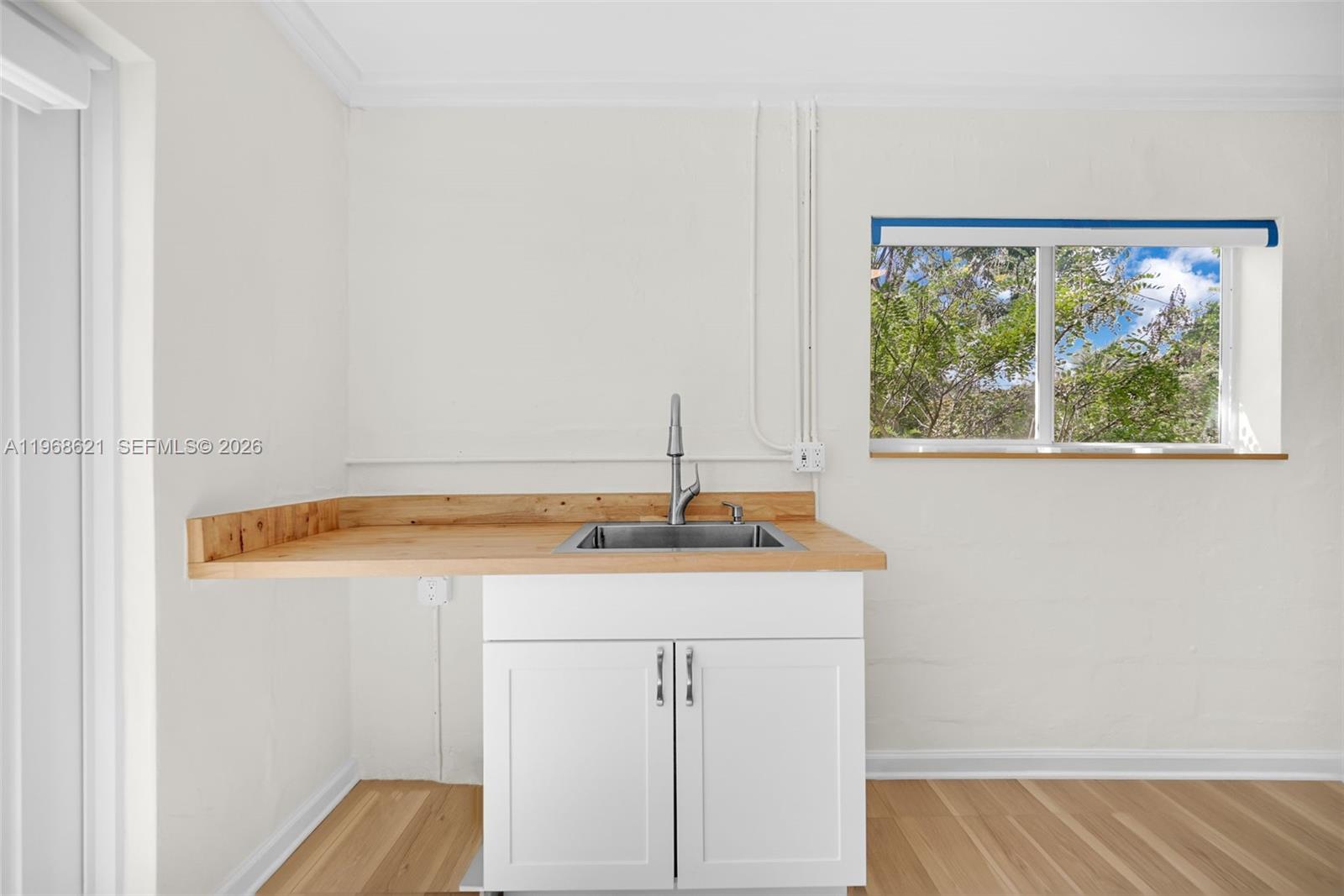 SHADOWLAWN EXTENSION SUB - Residential Lease