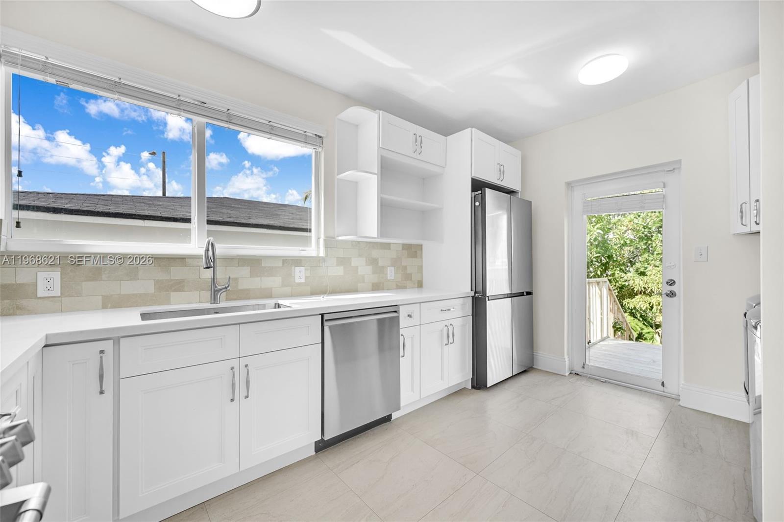 SHADOWLAWN EXTENSION SUB - Residential Lease