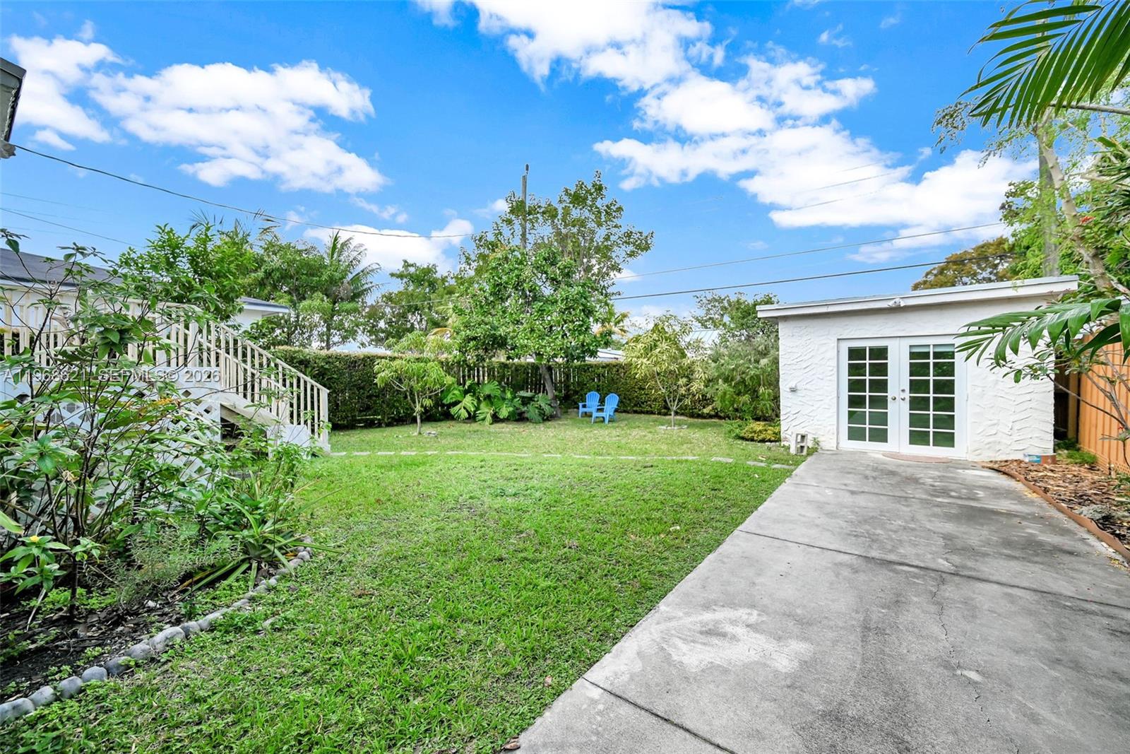 SHADOWLAWN EXTENSION SUB - Residential Lease