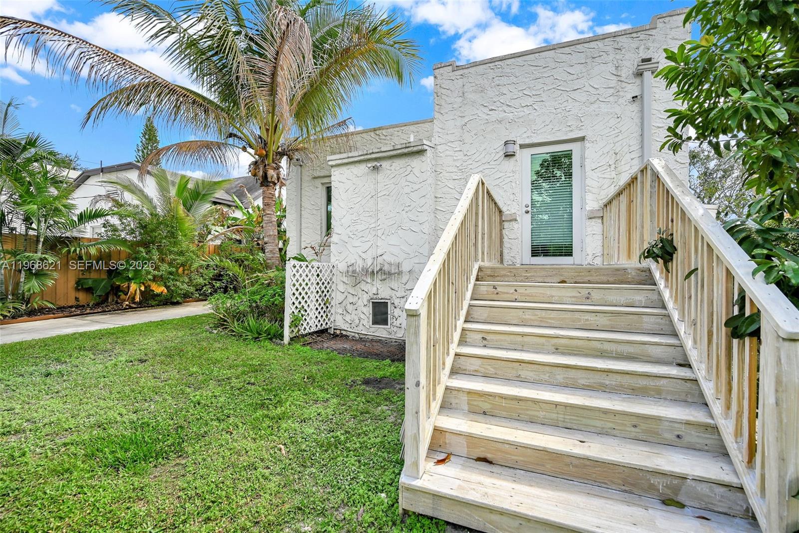 SHADOWLAWN EXTENSION SUB - Residential Lease