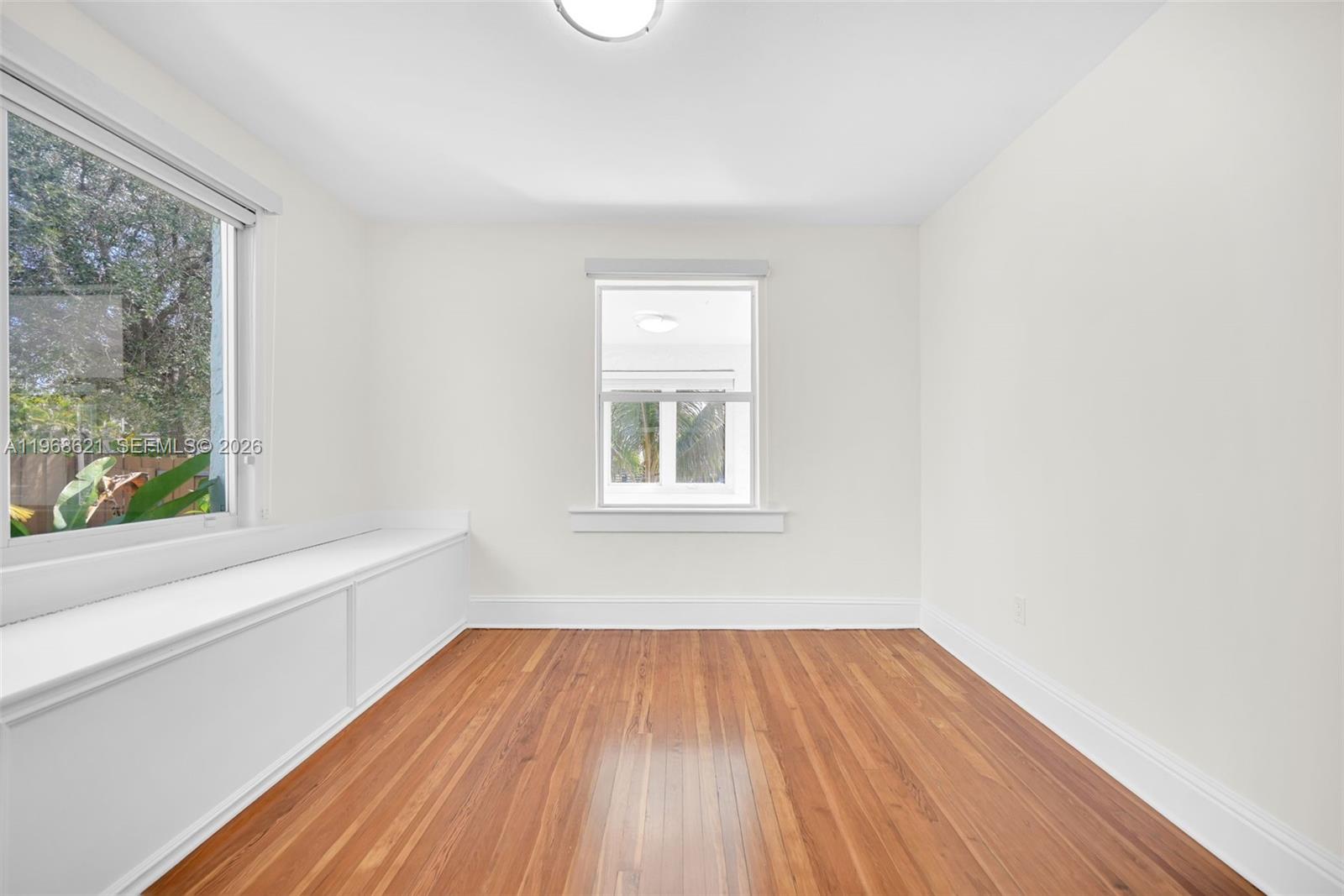 SHADOWLAWN EXTENSION SUB - Residential Lease