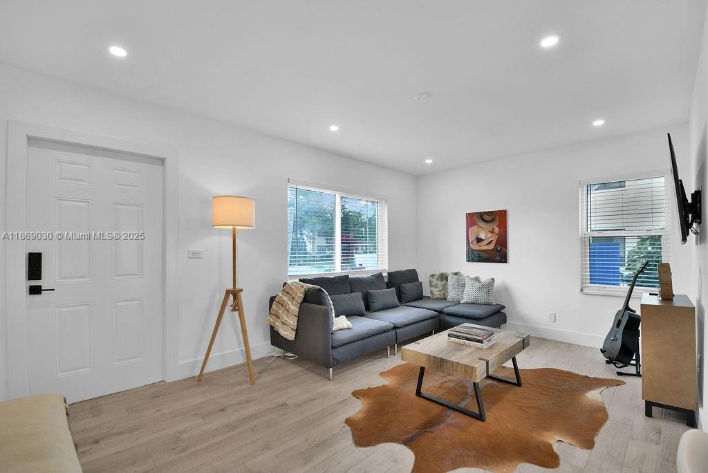 AVAILABLE OCT 01ST This move-in-ready residence combines modern updates with unbeatable convenience. Located minutes from Coral Gables, Brickell, and Coconut Grove, this home offers the best of Miami living.
2 Bedrooms / 1 Bathrooms + Office and laundry
Spacious open-concept floor plan with abundant natural light
Renovated kitchen with stainless steel appliances & granite countertops
Elegant bathrooms with updated fixtures
Tile flooring throughout
Private fenced backyard with lush landscaping – ideal for outdoor gatherings
Driveway with multiple parking spaces
Enjoy proximity to top schools, shopping, dining, and Miami International Airport. Easy access to US-1 and major highways makes commuting effortless.