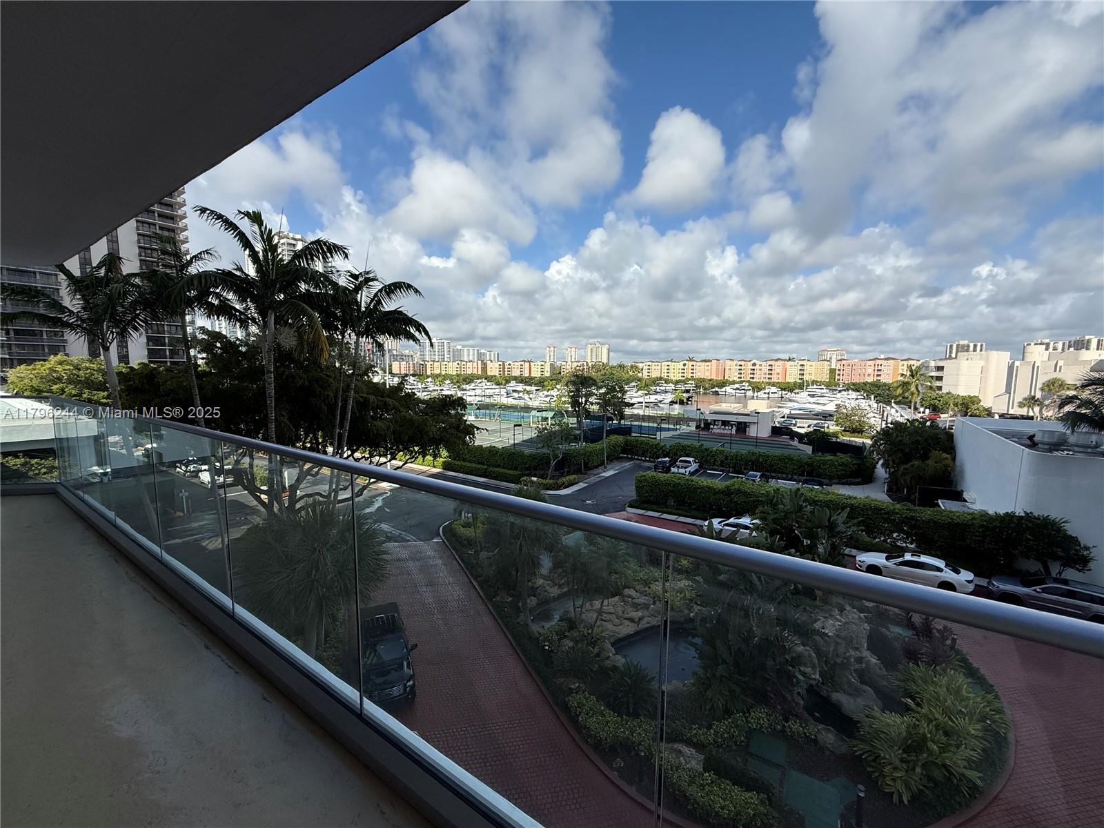 TURNBERRY ISLE CONDO - Residential Lease