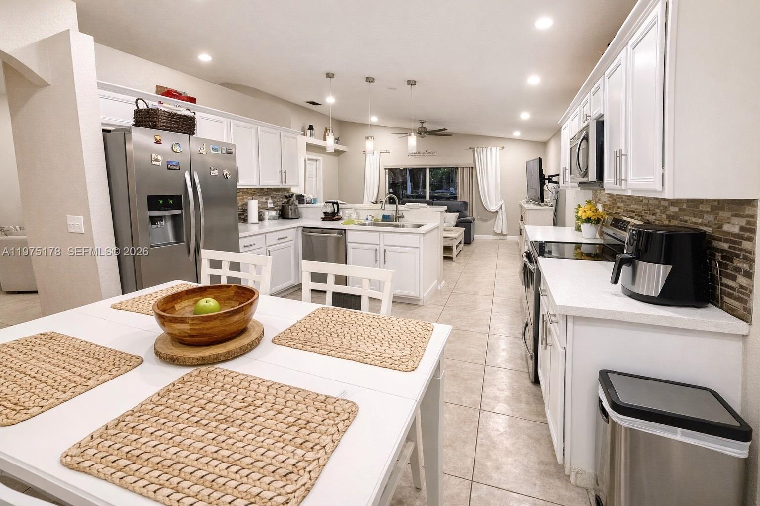 SILVER FALLS - Residential