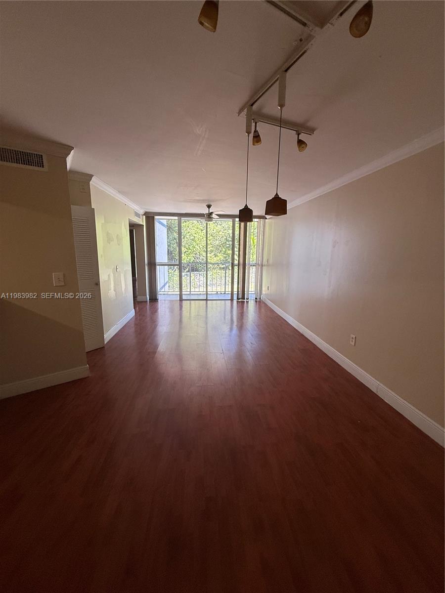 7165 NW 186th St A204