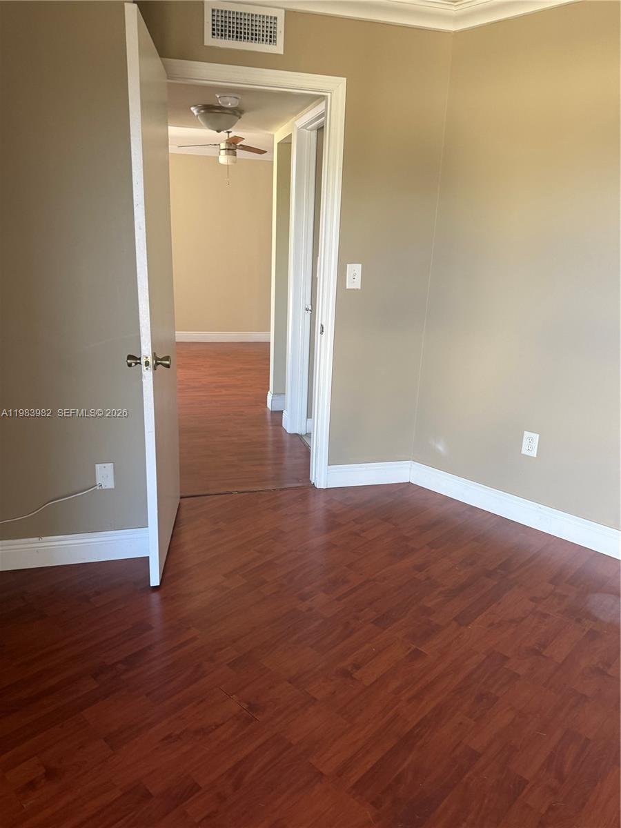 LAS BRISAS@ COUNTRY CLUB - Residential