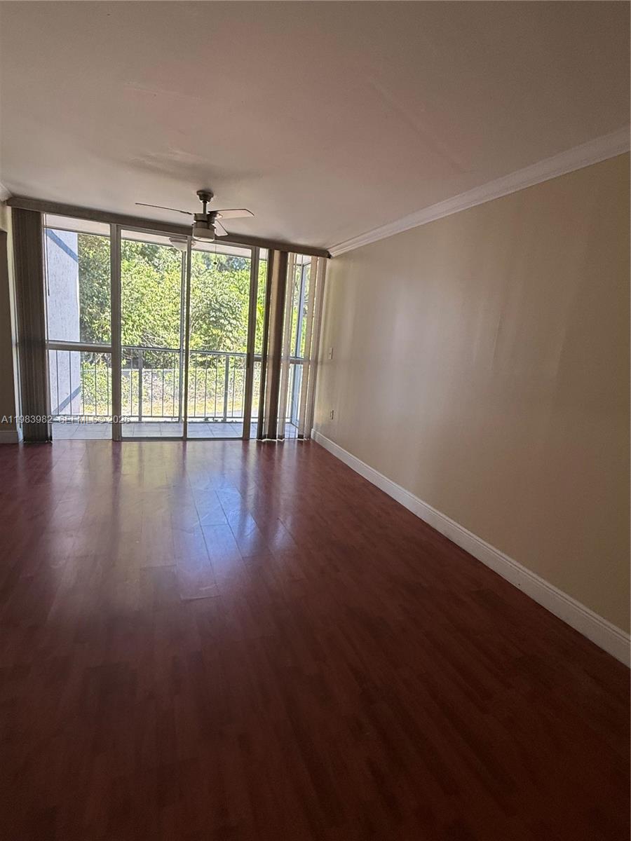 LAS BRISAS@ COUNTRY CLUB - Residential