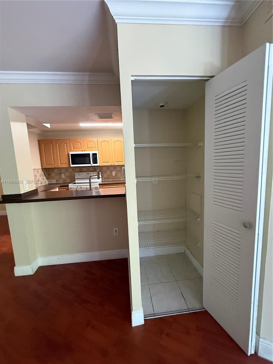 7165 NW 186th St A204