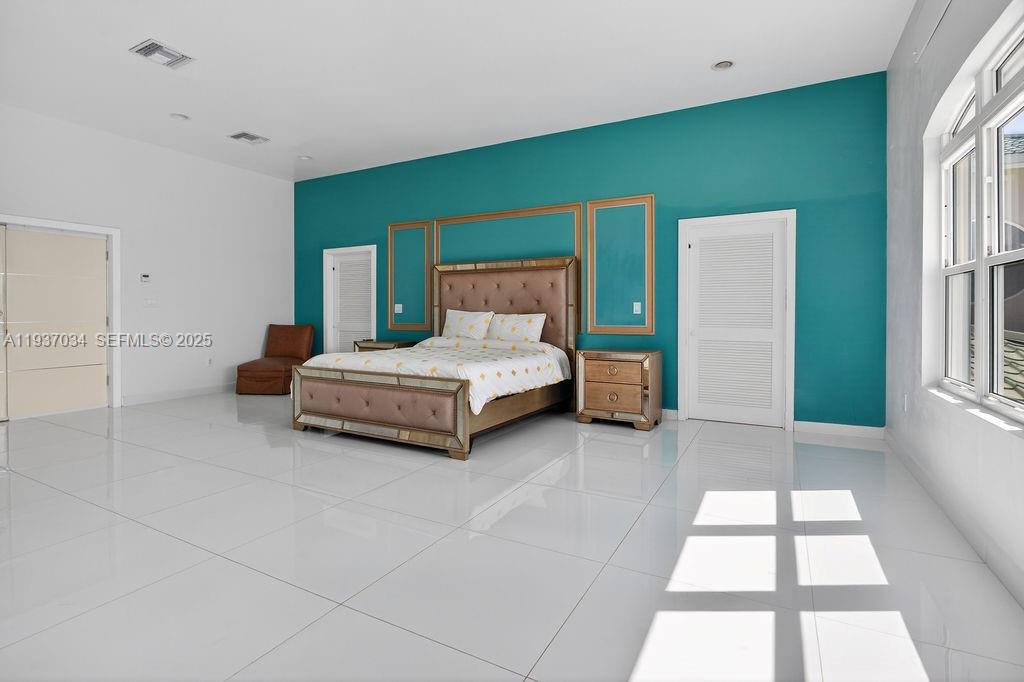 Antigua and Barbuda - Residential