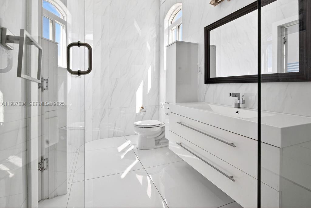 Antigua and Barbuda - Residential