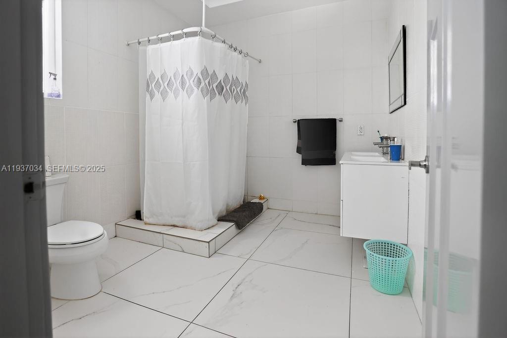 Antigua and Barbuda - Residential