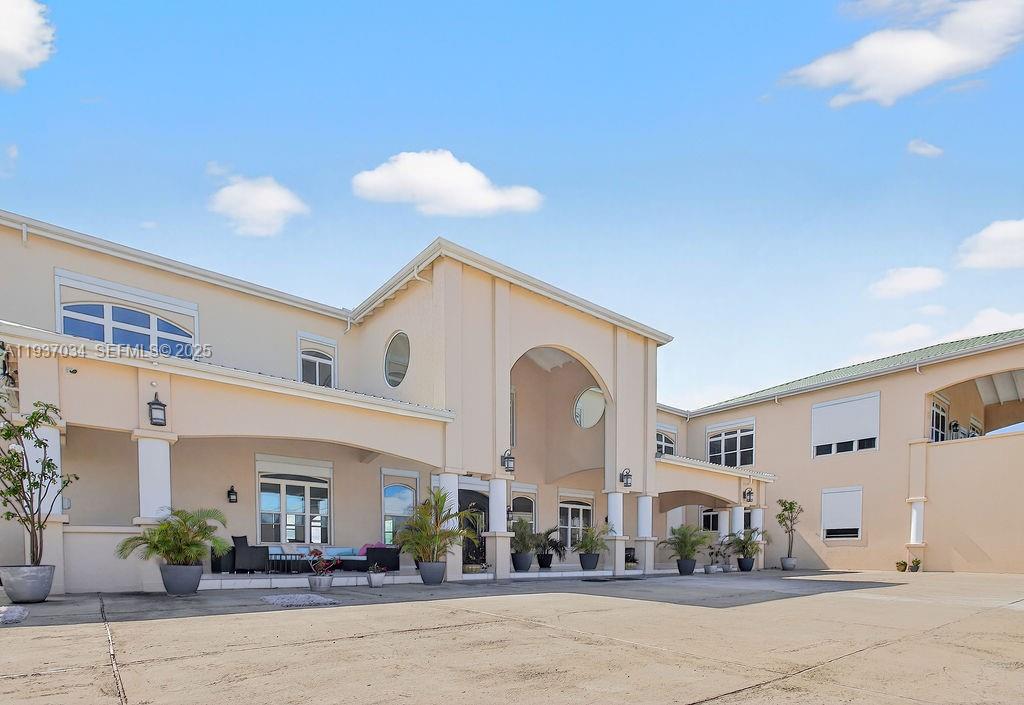 Antigua and Barbuda - Residential