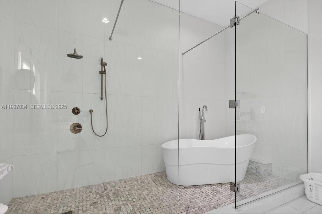 Antigua and Barbuda - Residential