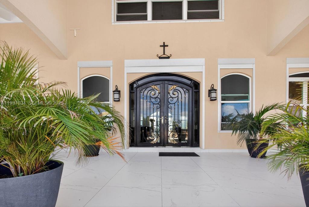 Antigua and Barbuda - Residential