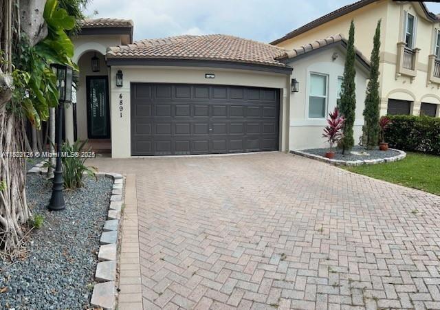 Rental Property at 4891 Nw 109th Ct 4891, Doral, Miami-Dade County, Florida - Bedrooms: 3 
Bathrooms: 2  - $4,100 MO.