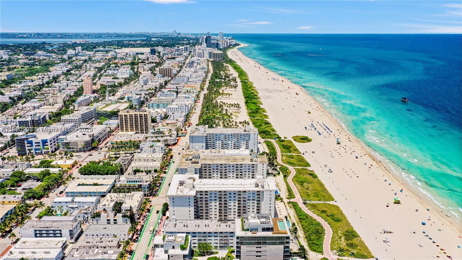 THE PRESIDENTIAL CONDO - Residential