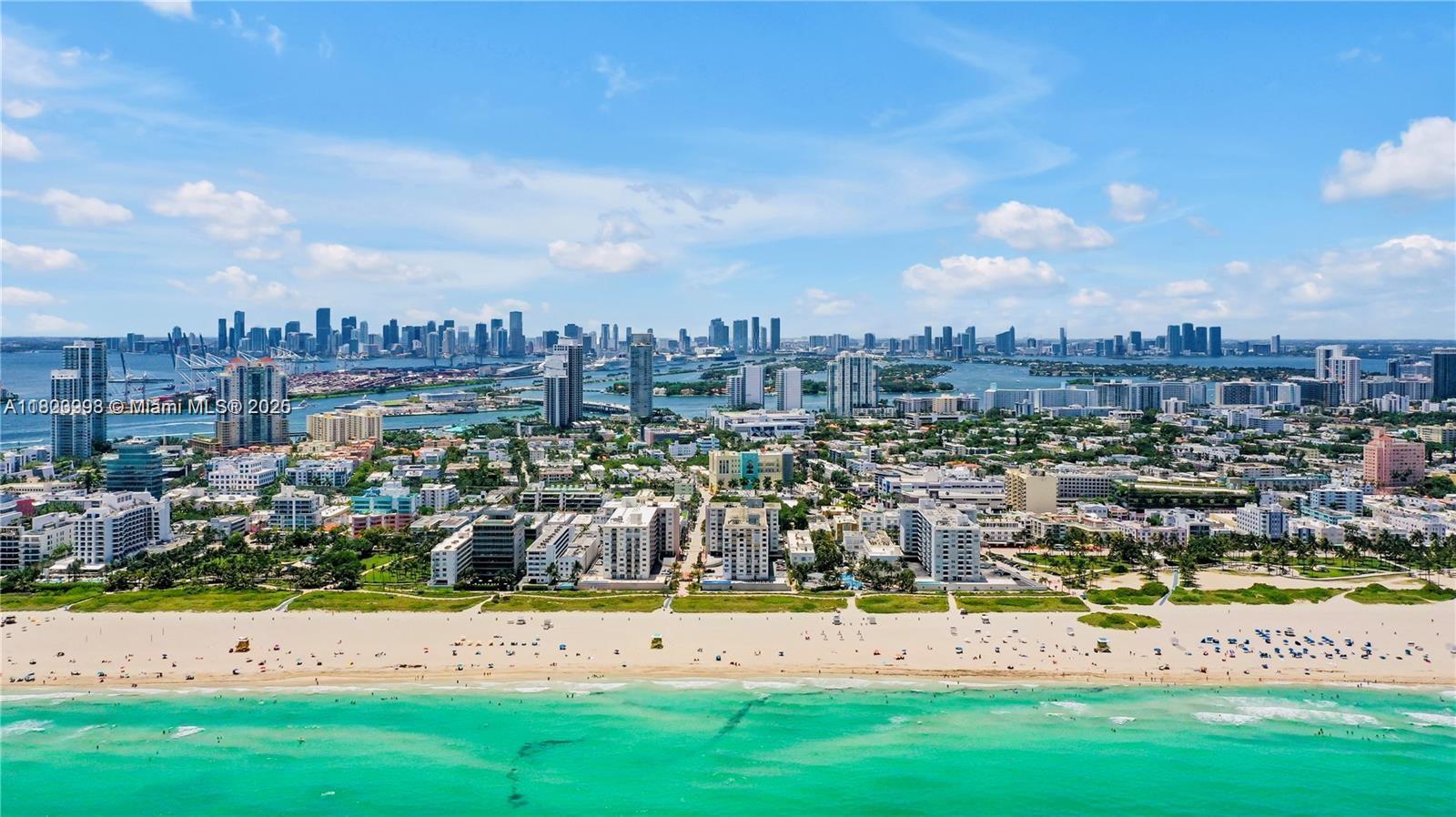 THE PRESIDENTIAL CONDO - Residential