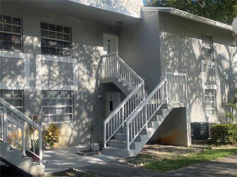 479 NE 210th Cir Ter 101-28 Miami FL 33179