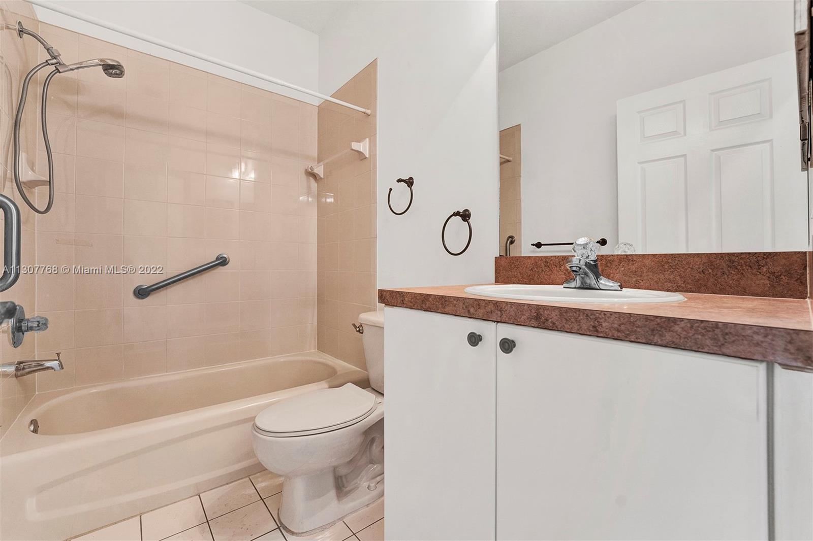 KENDALL BREEZE - Residential