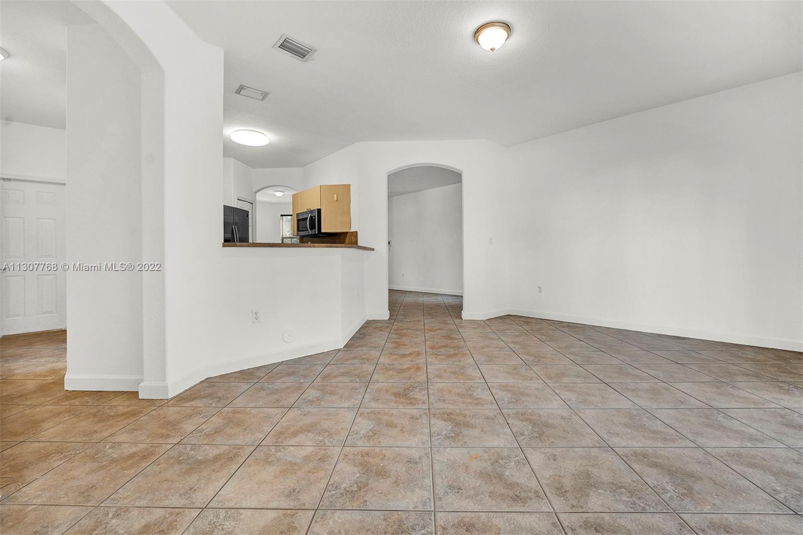 KENDALL BREEZE - Residential