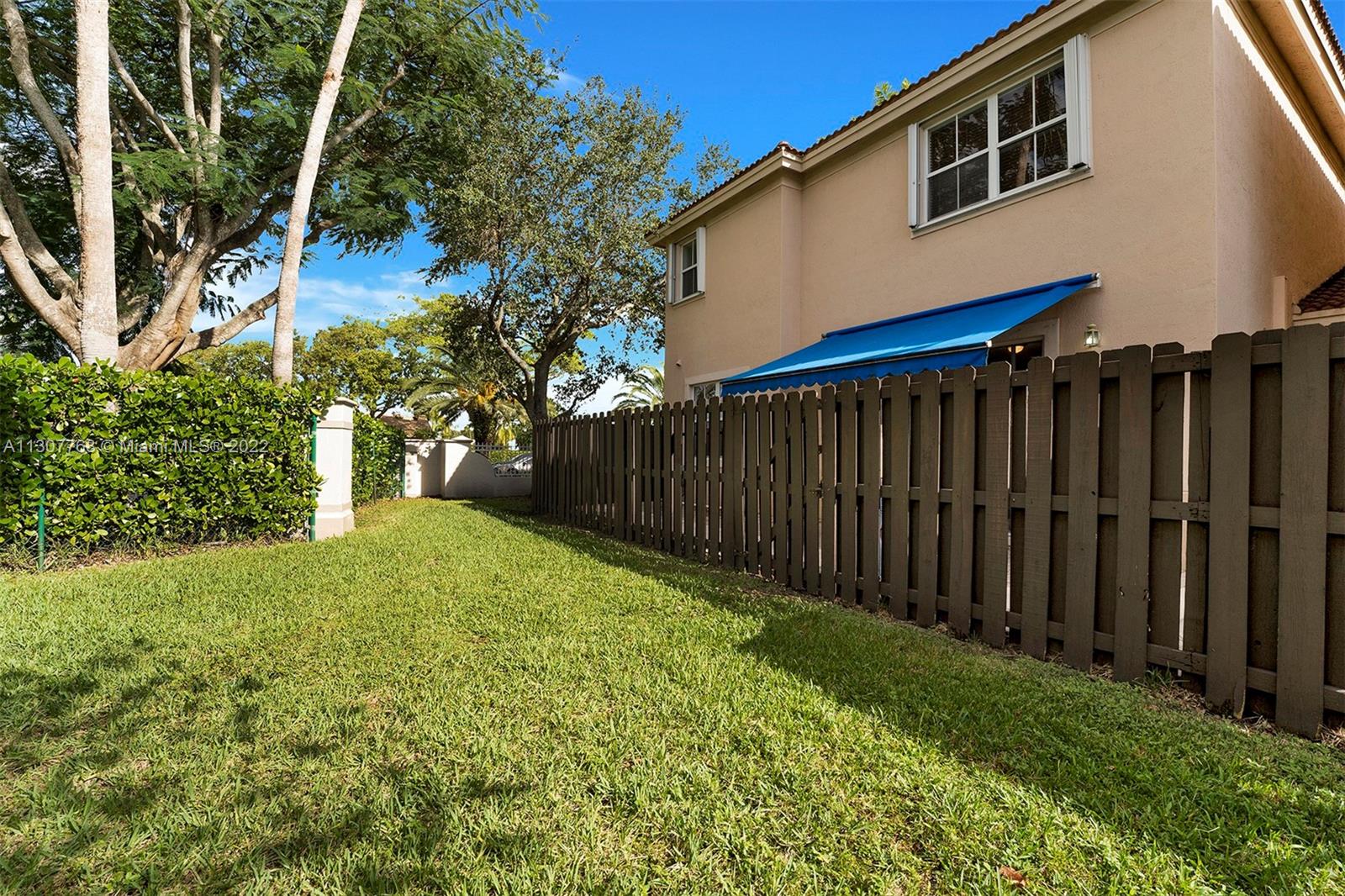 KENDALL BREEZE - Residential