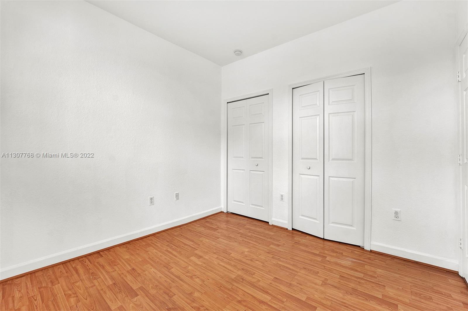 KENDALL BREEZE - Residential