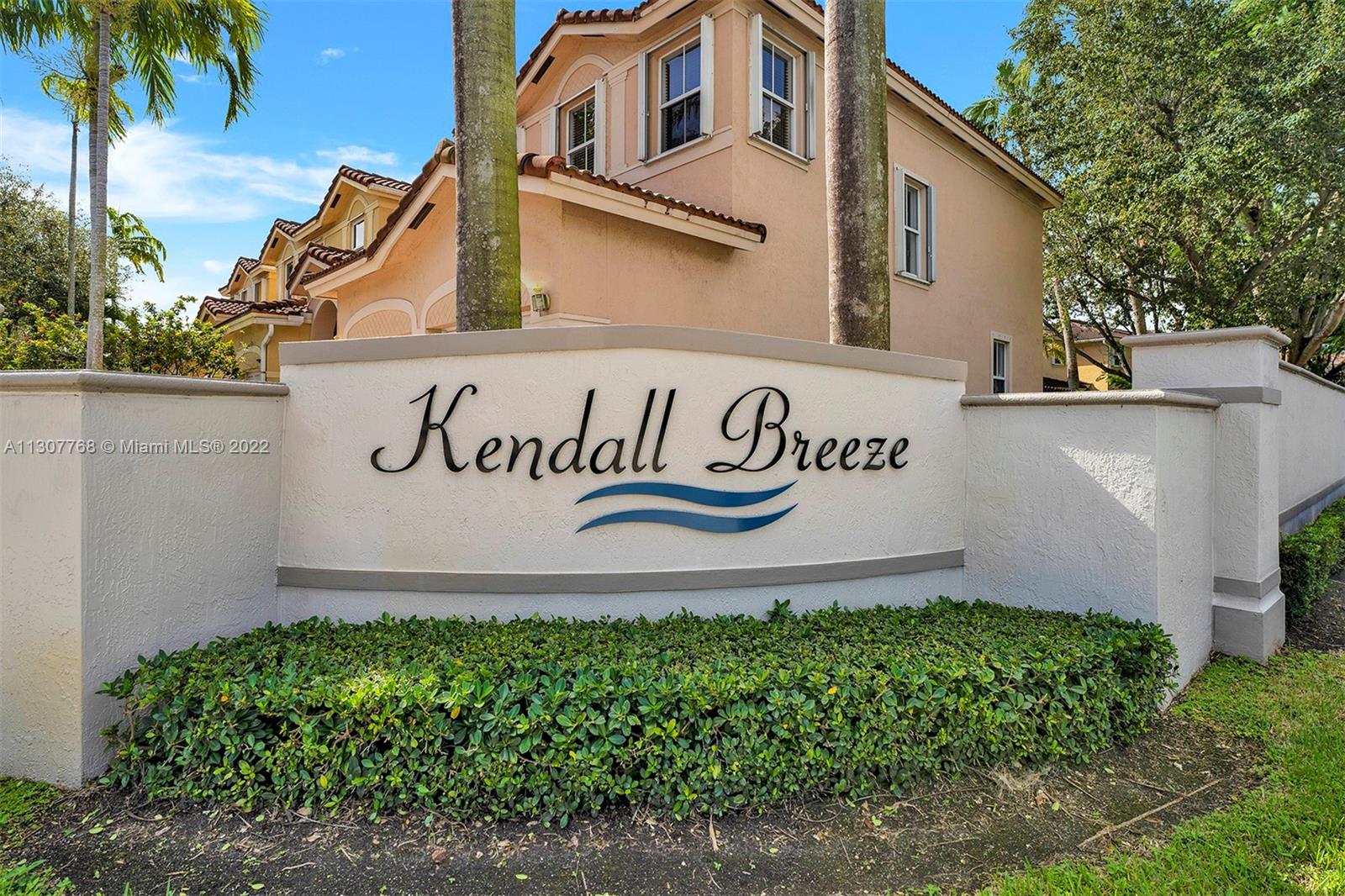 KENDALL BREEZE - Residential