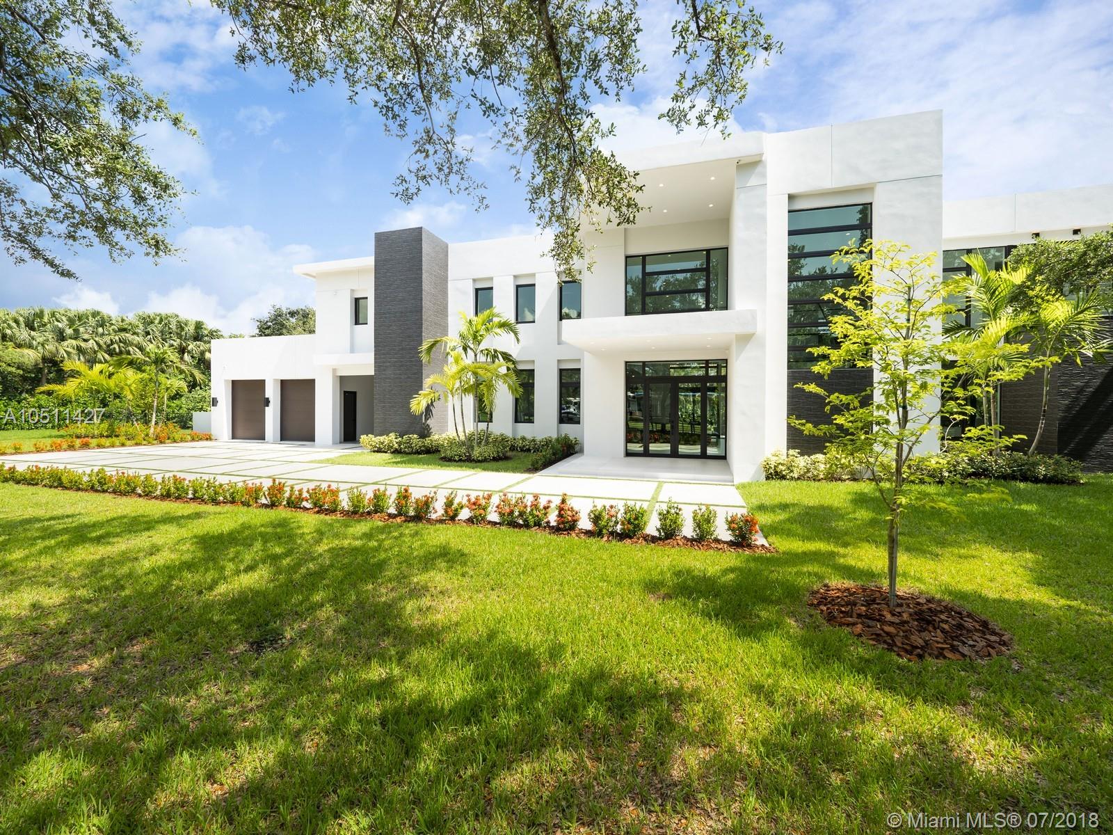 COLLINS HEIGHTS - Residential