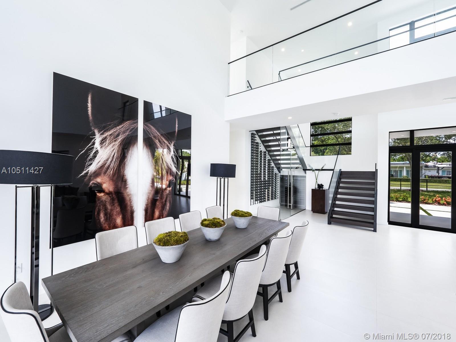 COLLINS HEIGHTS - Residential