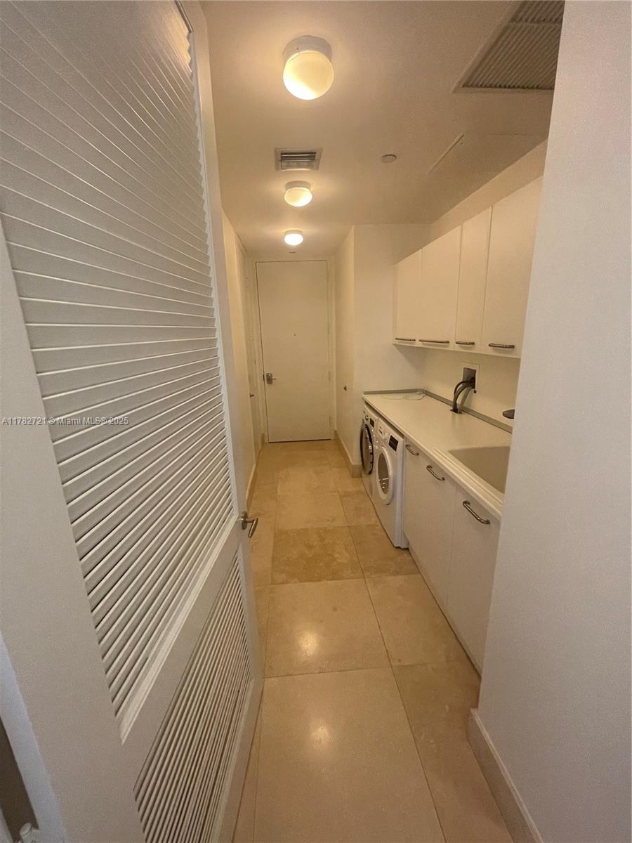 TURNBERRY OCEAN COLONY SOU - Residential Lease