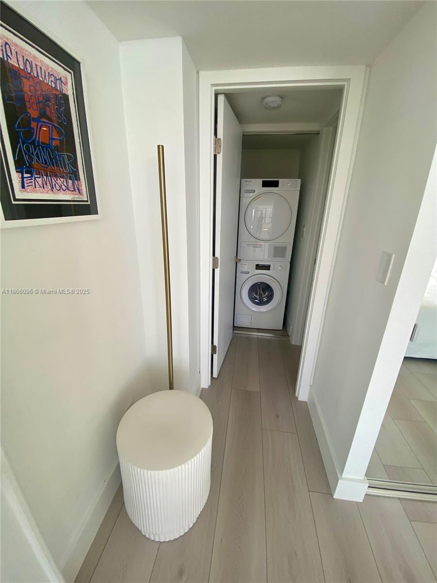 THE PALM BAY YACHT CLUB C - Residential