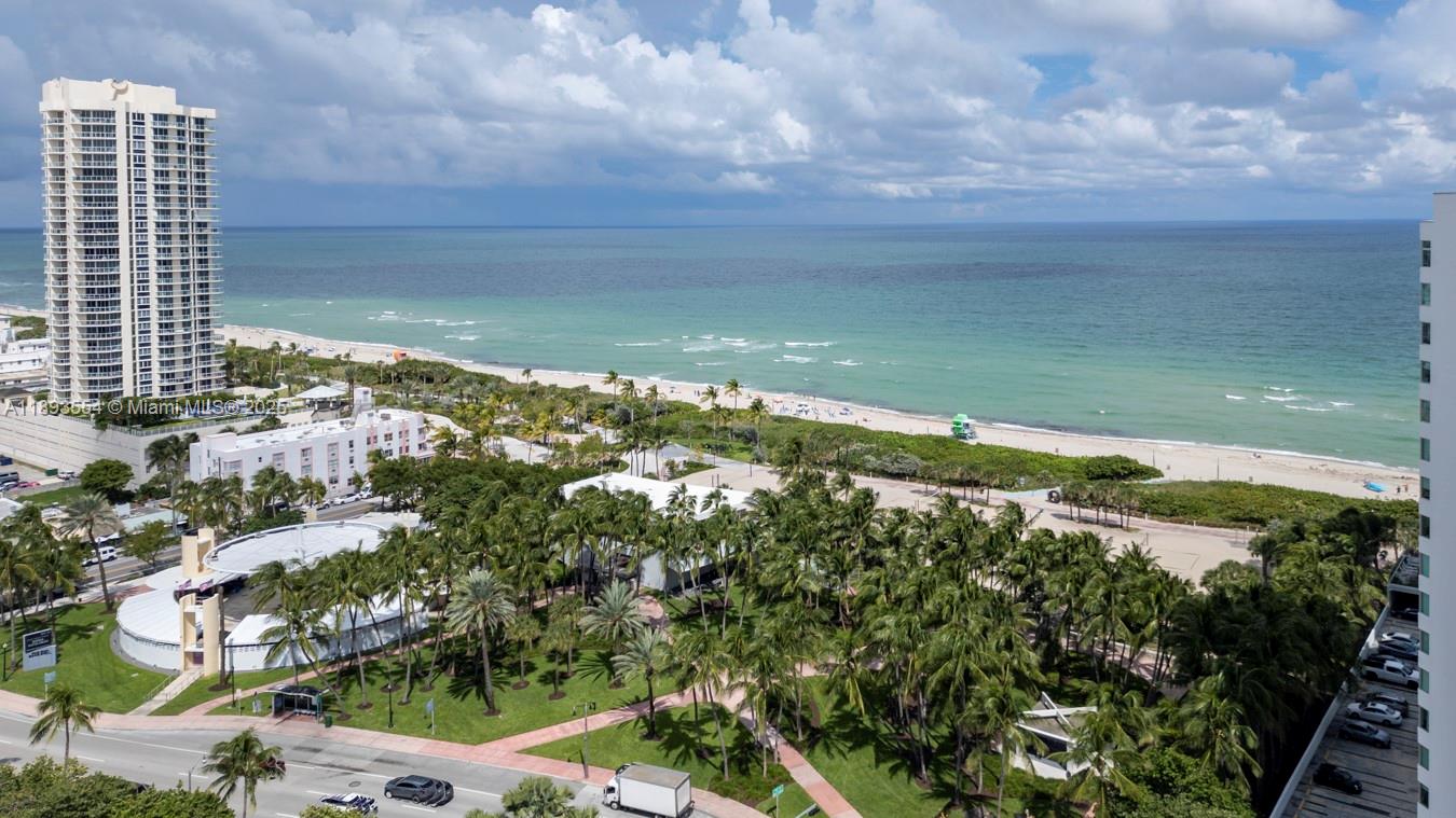 BURLEIGH HOUSE CONDO - Residential