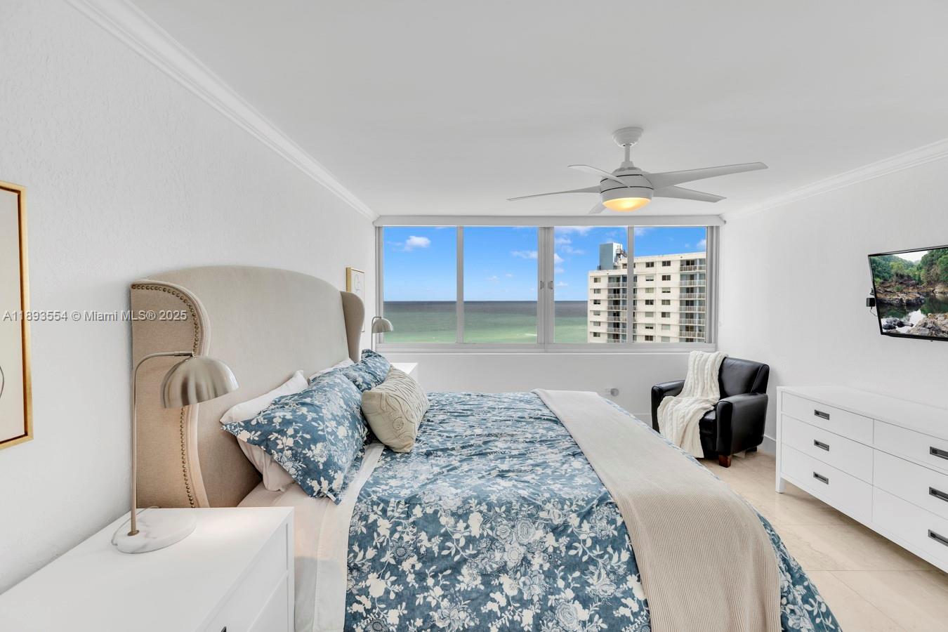 BURLEIGH HOUSE CONDO - Residential