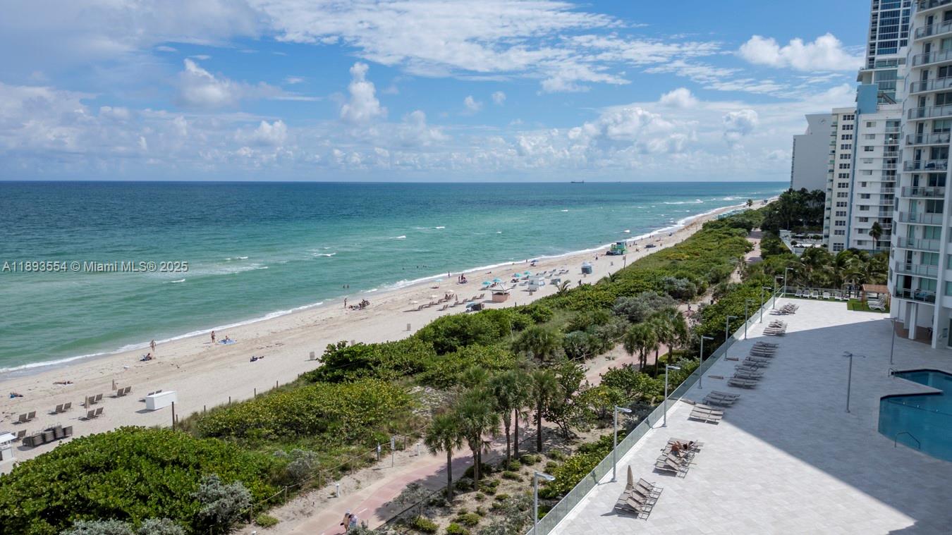 BURLEIGH HOUSE CONDO - Residential