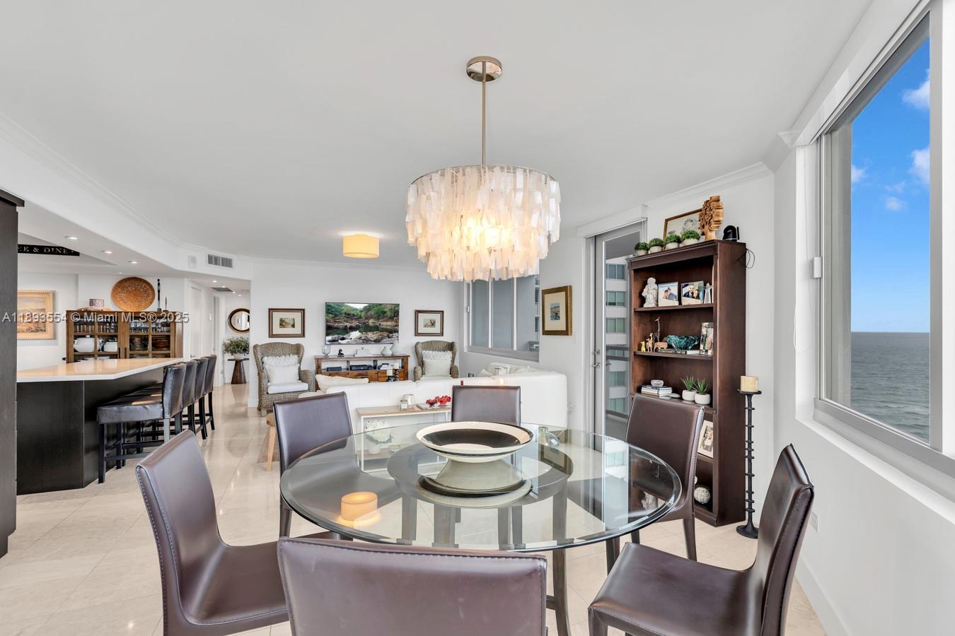 BURLEIGH HOUSE CONDO - Residential