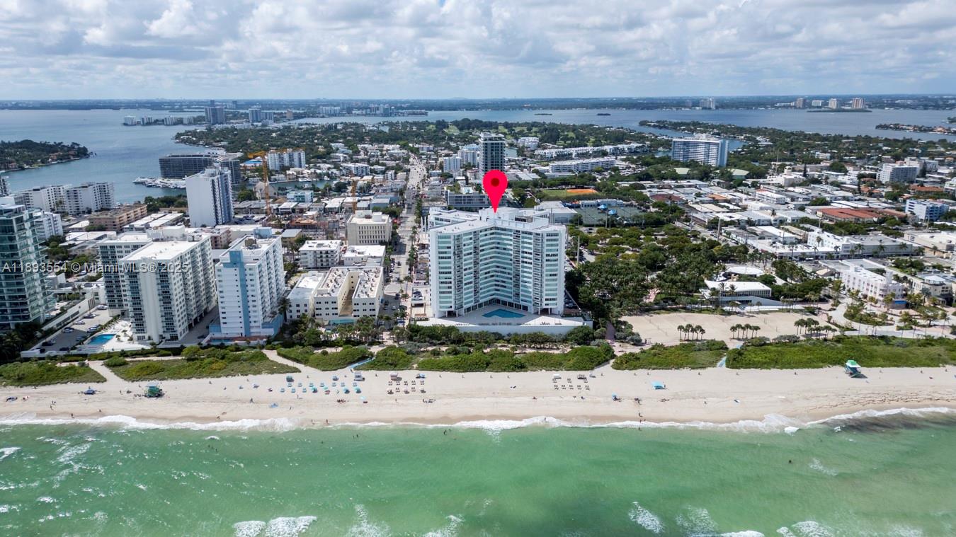 BURLEIGH HOUSE CONDO - Residential