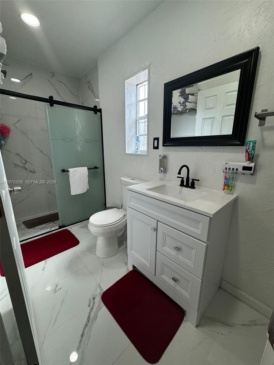 PARA VILLA HEIGHTS - Residential