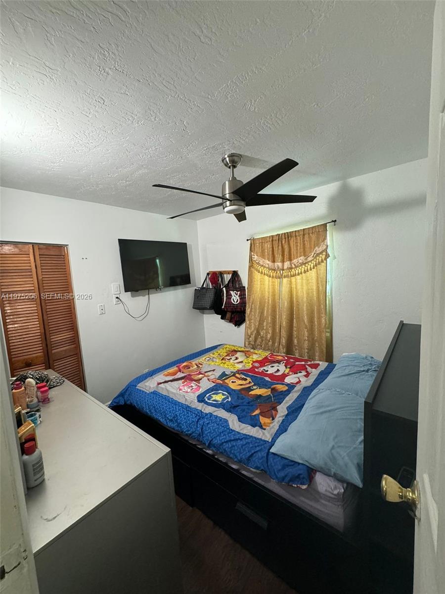 PARA VILLA HEIGHTS - Residential