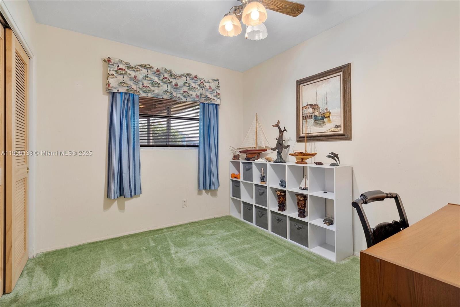 PALM BEACH CABANA COLONY - Residential