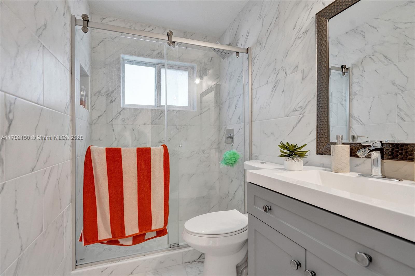 DRIFTWOOD ESTATES NO 10 - Residential