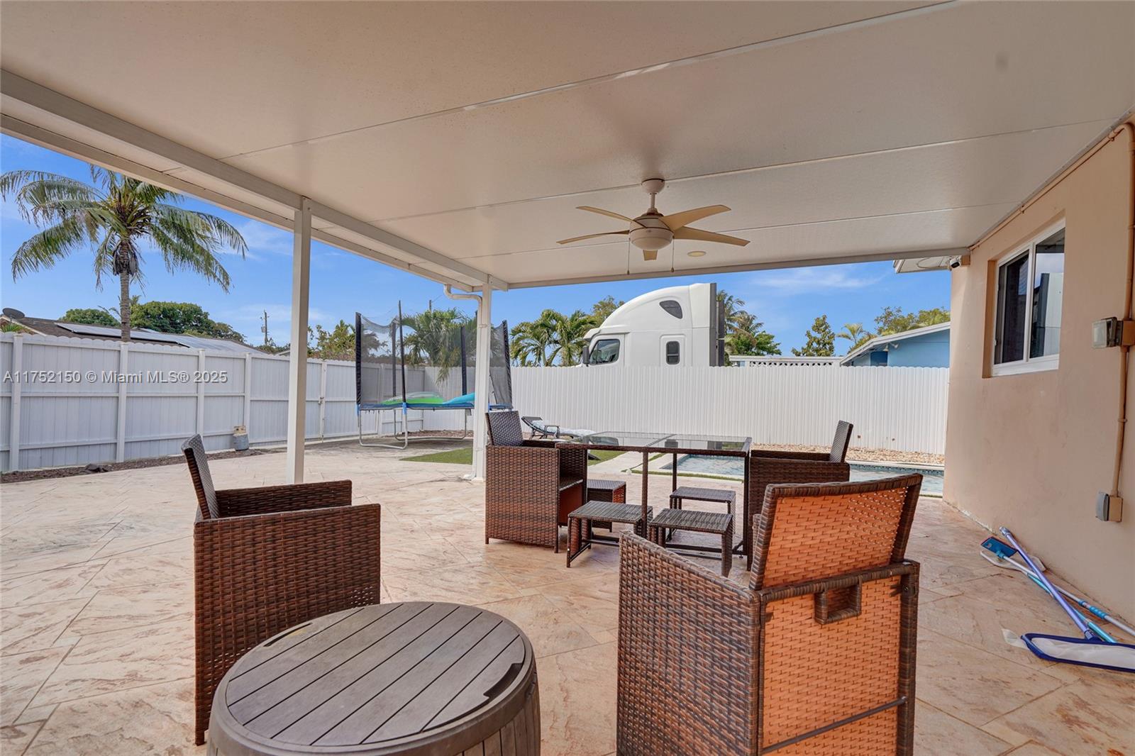 DRIFTWOOD ESTATES NO 10 - Residential