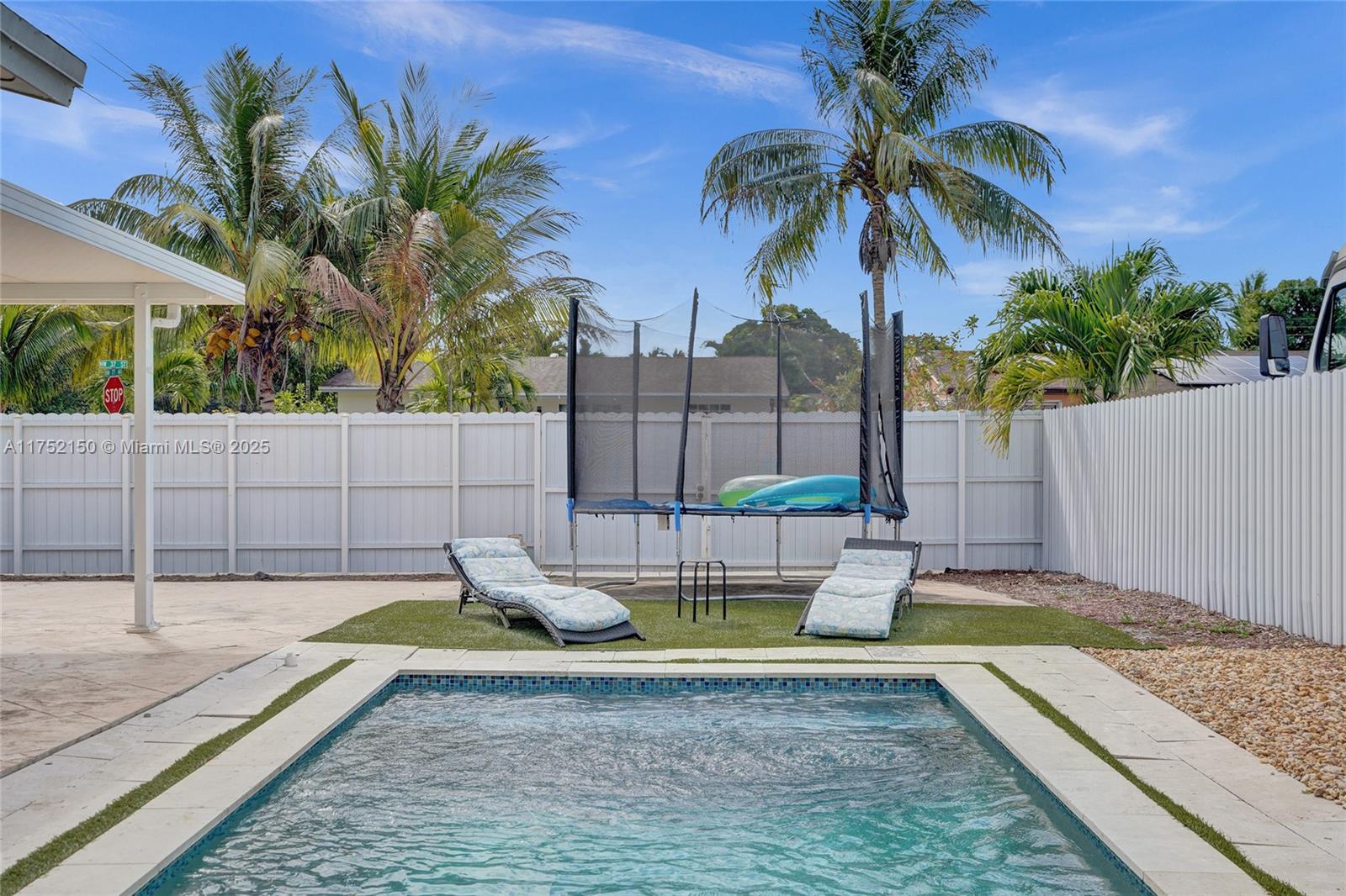 DRIFTWOOD ESTATES NO 10 - Residential