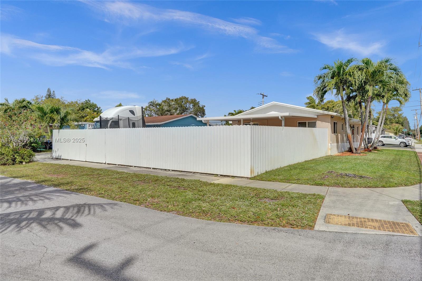 DRIFTWOOD ESTATES NO 10 - Residential