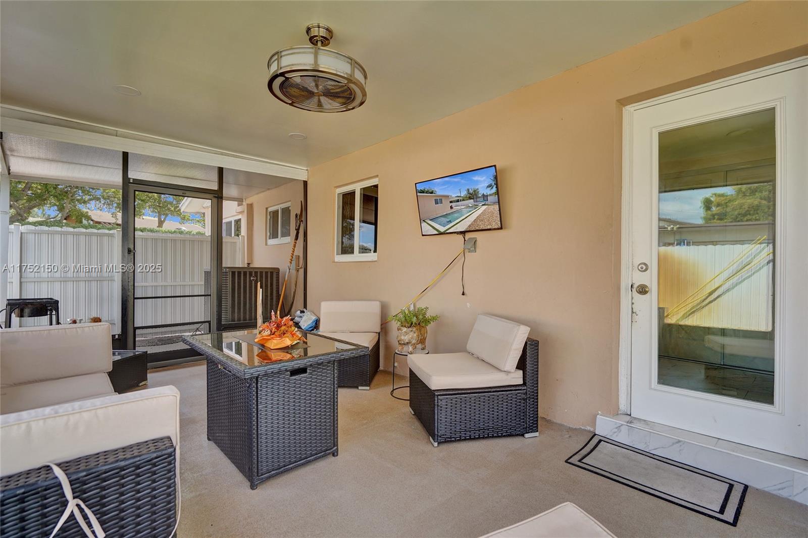 DRIFTWOOD ESTATES NO 10 - Residential