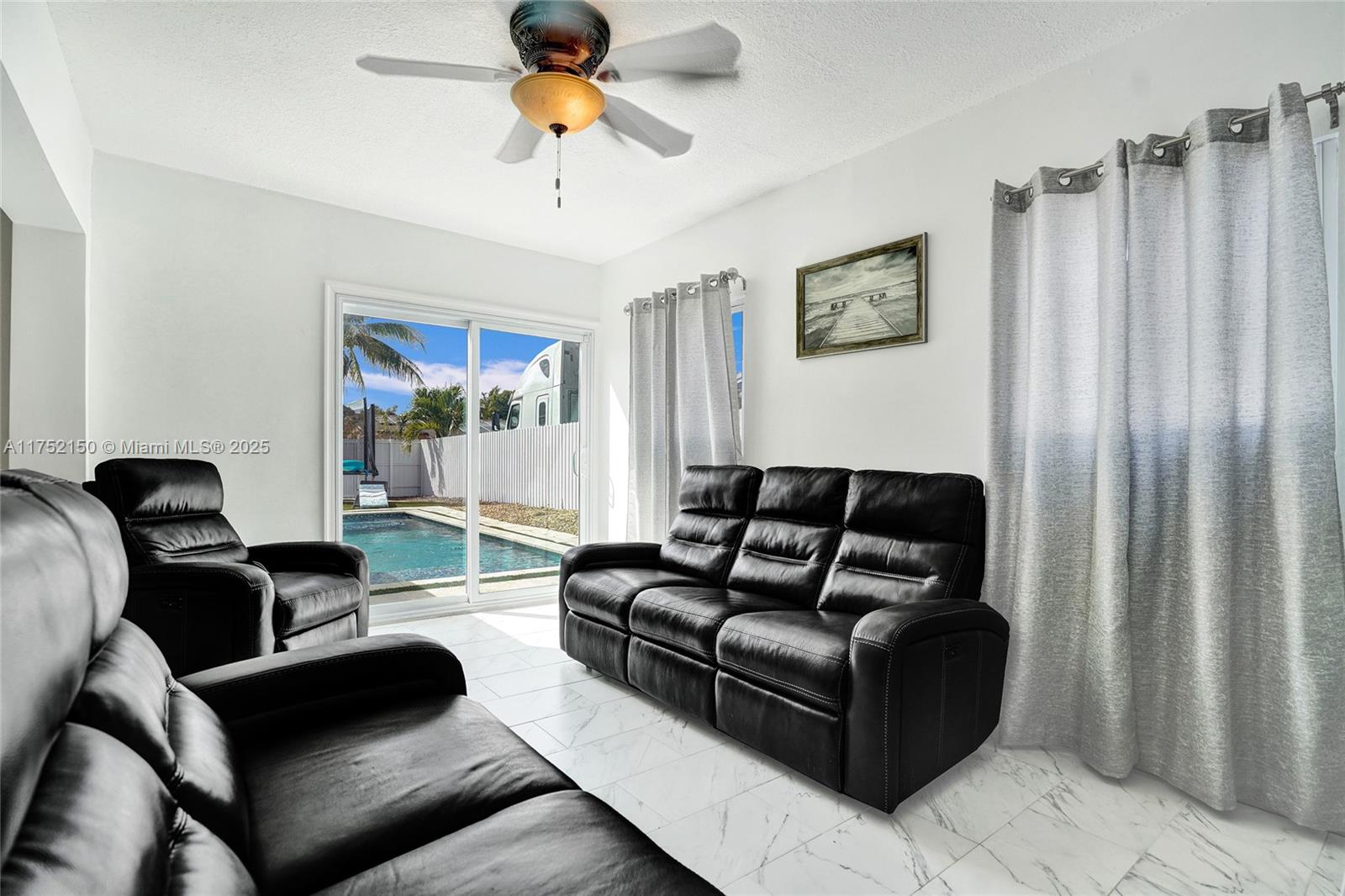 DRIFTWOOD ESTATES NO 10 - Residential