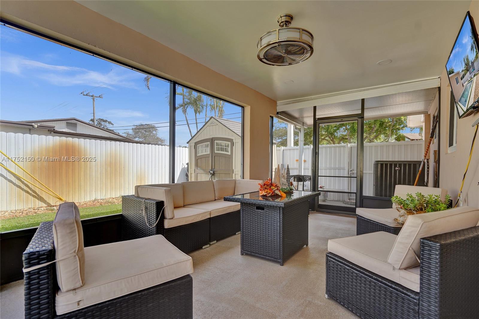 DRIFTWOOD ESTATES NO 10 - Residential