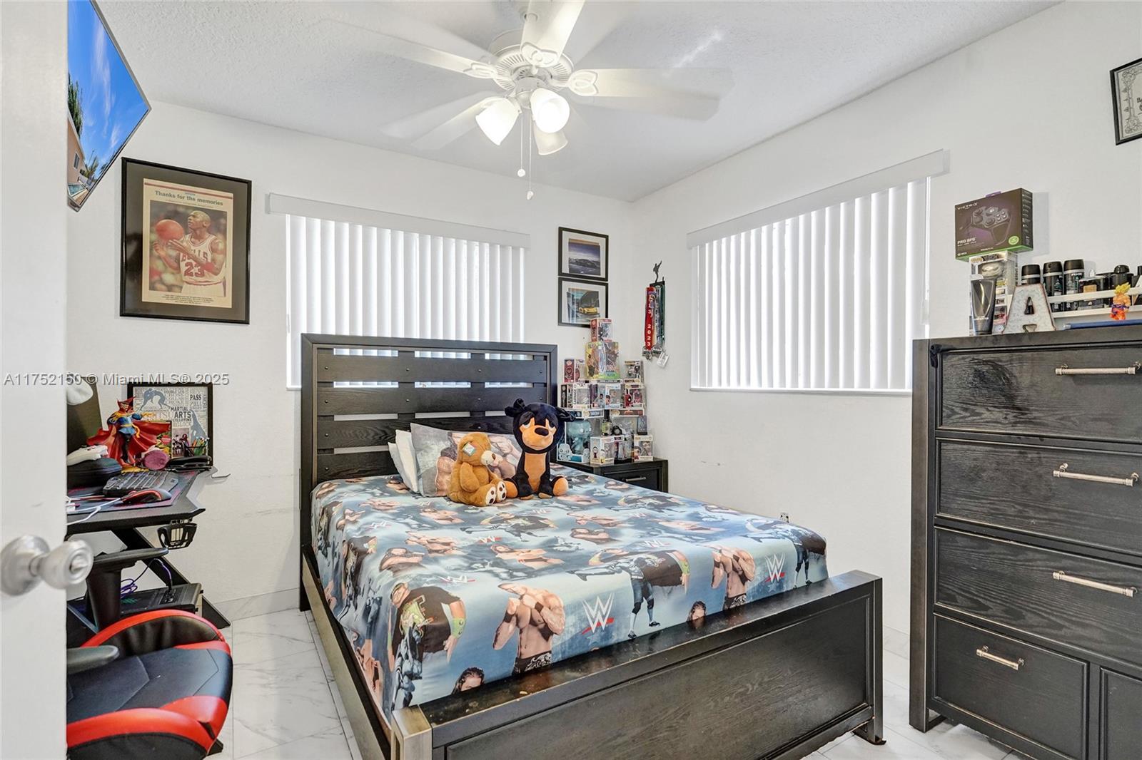 DRIFTWOOD ESTATES NO 10 - Residential